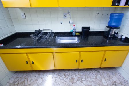 Apartamento à venda com 134m², 3 quartos e 2 vagasCozinha