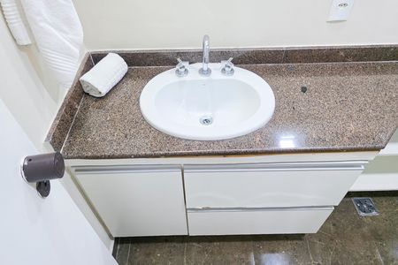 Apartamento para alugar com 37m², 1 quarto e 1 vaga Apartamento para alugar com 37m², 1 quarto e 1 vagaBanheiro