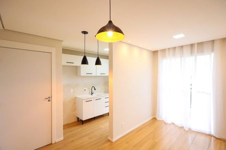 Apartamento à venda com 42m², 2 quartos e 1 vaga Apartamento à venda com 42m², 2 quartos e 1 vagaSala
