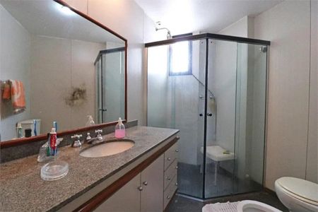 Apartamento à venda com 176m², 4 quartos e 2 vagasFoto 01