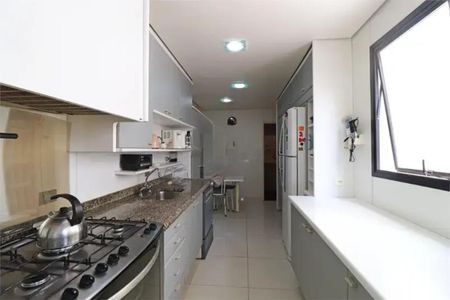 Apartamento à venda com 176m², 4 quartos e 2 vagasFoto 01