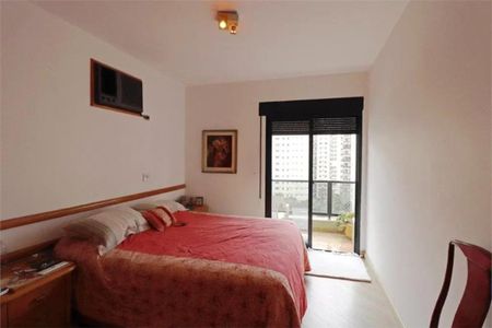 Apartamento à venda com 176m², 4 quartos e 2 vagasFoto 01