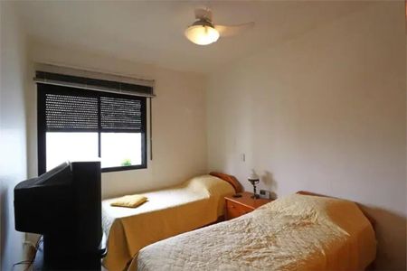 Apartamento à venda com 176m², 4 quartos e 2 vagasFoto 01