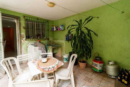 Casa à venda com 96m², 2 quartos e 1 vaga Casa à venda com 96m², 2 quartos e 1 vagaÁrea de Serviço