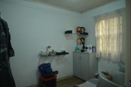 Casa à venda com 212m², 3 quartos e 2 vagasQuarto 2