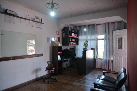 Casa à venda com 212m², 3 quartos e 2 vagasSala