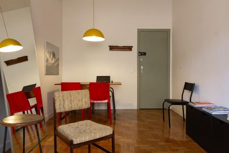 Apartamento para alugar com 51m², 1 quarto e 1 vagaSala