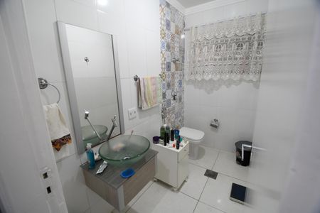 Apartamento à venda com 90m², 2 quartos e sem vagaBanheiro
