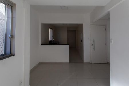 Apartamento para alugar com 78m², 3 quartos e 1 vaga Apartamento para alugar com 78m², 3 quartos e 1 vagaSala