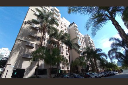 Apartamento à venda com 62m², 2 quartos e 1 vagaFachada