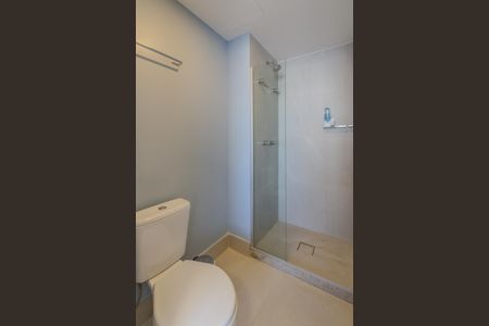 Studio à venda com 27m², 1 quarto e 1 vaga Studio à venda com 27m², 1 quarto e 1 vagaBanheiro