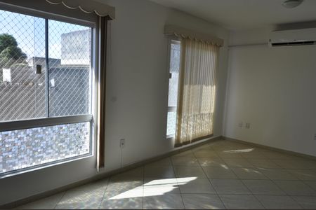 Apartamento à venda com 44m², 1 quarto e sem vagaSala