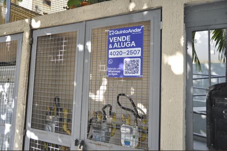 Apartamento à venda com 44m², 1 quarto e sem vagaFachada e Placa