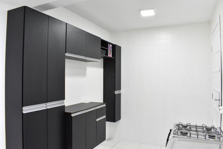Casa de condomínio para alugar com 45m², 2 quartos e 2 vagasCozinha