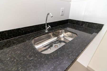 Apartamento à venda com 37m², 2 quartos e sem vaga Apartamento à venda com 37m², 2 quartos e sem vagaCozinha