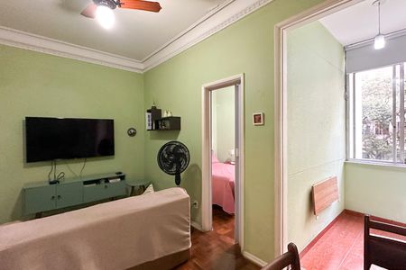 Apartamento à venda com 50m², 1 quarto e sem vaga Apartamento à venda com 50m², 1 quarto e sem vagaSala