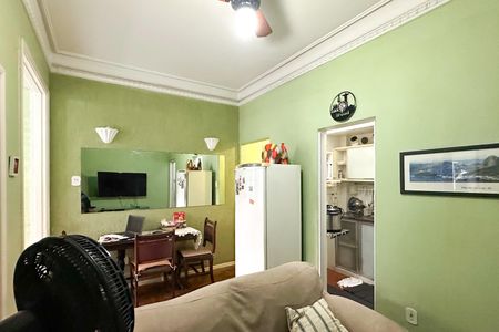 Apartamento à venda com 50m², 1 quarto e sem vaga Apartamento à venda com 50m², 1 quarto e sem vagaSala