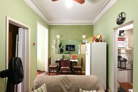 Apartamento à venda com 50m², 1 quarto e sem vaga Apartamento à venda com 50m², 1 quarto e sem vagaSala