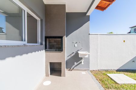 Casa à venda com 117m², 3 quartos e 2 vagas Casa à venda com 117m², 3 quartos e 2 vagasQuintal