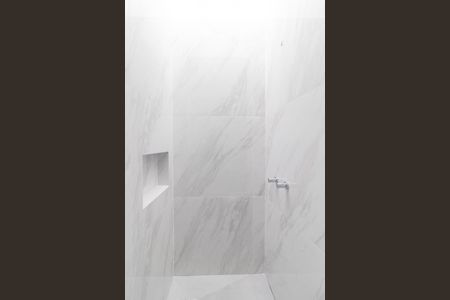 Casa à venda com 117m², 3 quartos e 2 vagas Casa à venda com 117m², 3 quartos e 2 vagasBanheiro Social