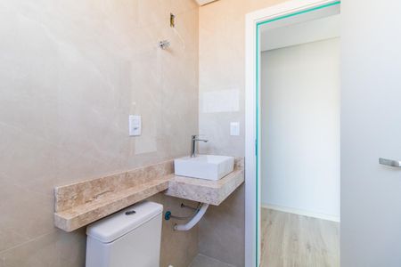 Casa à venda com 117m², 3 quartos e 2 vagas Casa à venda com 117m², 3 quartos e 2 vagasBanheiro da Suíte