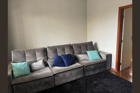 Casa à venda com 290m², 4 quartos e 3 vagas