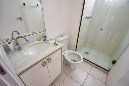 Apartamento para alugar com 66m², 3 quartos e 1 vagaBanheiro do Quarto 3 - Suíte