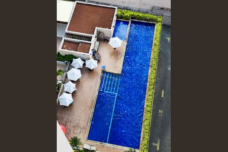 Apartamento para alugar com 66m², 3 quartos e 1 vagaÁrea comum - Piscina