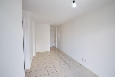 Apartamento para alugar com 66m², 3 quartos e 1 vagaSala