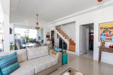 Apartamento à venda com 169m², 3 quartos e 3 vagasSala