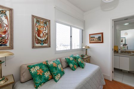 Apartamento à venda com 169m², 3 quartos e 3 vagasSuíte 2