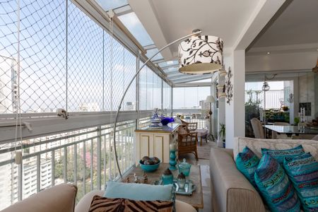 Apartamento à venda com 169m², 3 quartos e 3 vagasVaranda da Sala