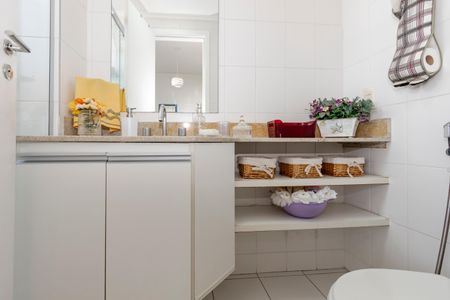 Apartamento à venda com 169m², 3 quartos e 3 vagasBanheiro da Suíte 2