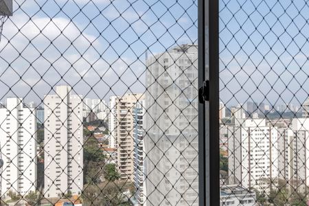 Apartamento à venda com 169m², 3 quartos e 3 vagasVista da Suíte 2