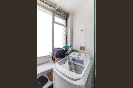 Apartamento à venda com 54m², 1 quarto e sem vaga Apartamento à venda com 54m², 1 quarto e sem vagaÁrea de Serviço