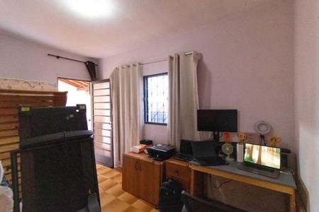 Casa à venda com 256m², 4 quartos e 4 vagasSuíte 02