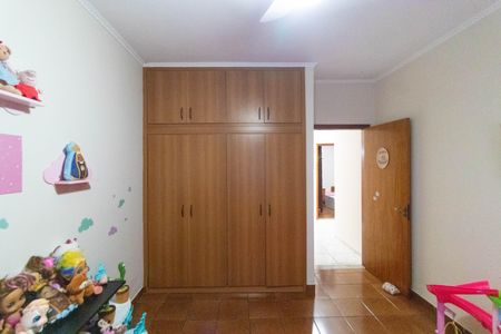 Casa à venda com 256m², 4 quartos e 4 vagasQuarto 02