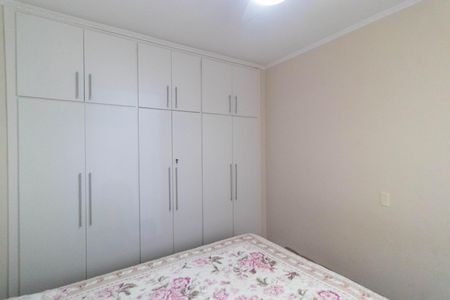 Casa à venda com 256m², 4 quartos e 4 vagasSuíte 01