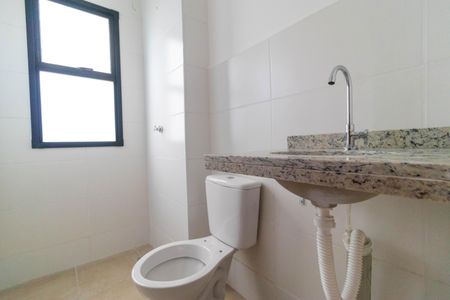 Apartamento à venda com 100m², 2 quartos e 1 vagaBanheiro da Suíte