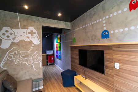 Apartamento à venda com 100m², 2 quartos e 1 vagaÁrea Comum - Salão de Jogos