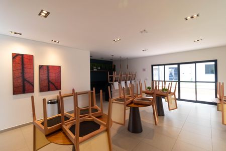 Apartamento à venda com 100m², 2 quartos e 1 vagaÁrea comum - Salão de festas