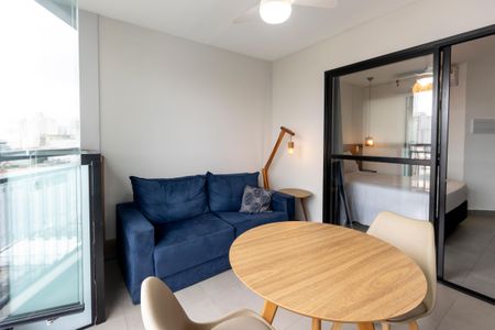 Studio à venda com 30m², 1 quarto e 1 vagaSala/Cozinha