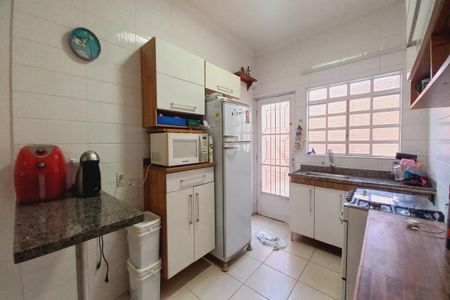 Casa à venda com 81m², 2 quartos e 2 vagasCozinha