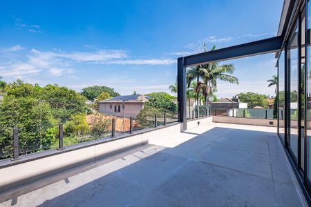 Casa à venda com 731m², 4 quartos e 4 vagasSala Superior