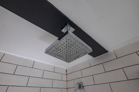 Casa à venda com 731m², 4 quartos e 4 vagasBanheiro da Suíte 2