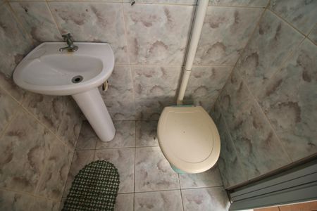 Casa à venda com 110m², 2 quartos e 1 vagaBanheiro de serviço