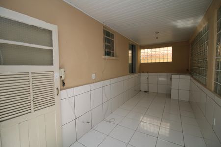 Casa à venda com 110m², 2 quartos e 1 vagaÁrea de Serviço