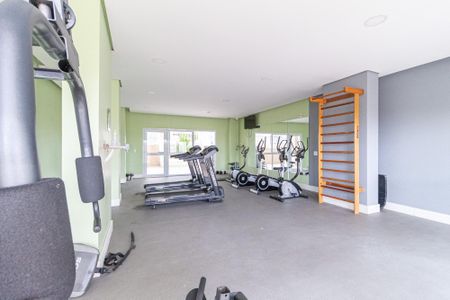 Apartamento à venda com 32m², 2 quartos e 1 vaga Apartamento à venda com 32m², 2 quartos e 1 vagaÁrea comum - Academia