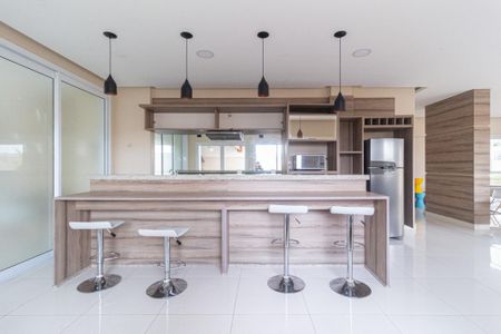 Apartamento à venda com 32m², 2 quartos e 1 vaga Apartamento à venda com 32m², 2 quartos e 1 vagaÁrea comum - Salão de festas