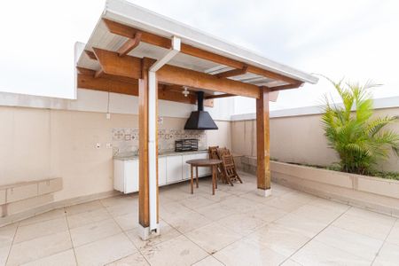 Apartamento à venda com 32m², 2 quartos e 1 vaga Apartamento à venda com 32m², 2 quartos e 1 vagaÁrea comum - Churrasqueira